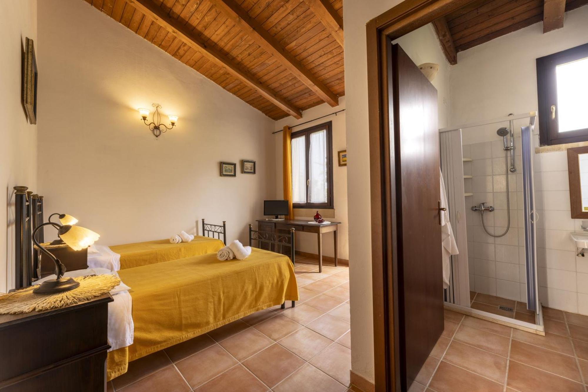 Tenuta Santicuti Acaya Esterno foto